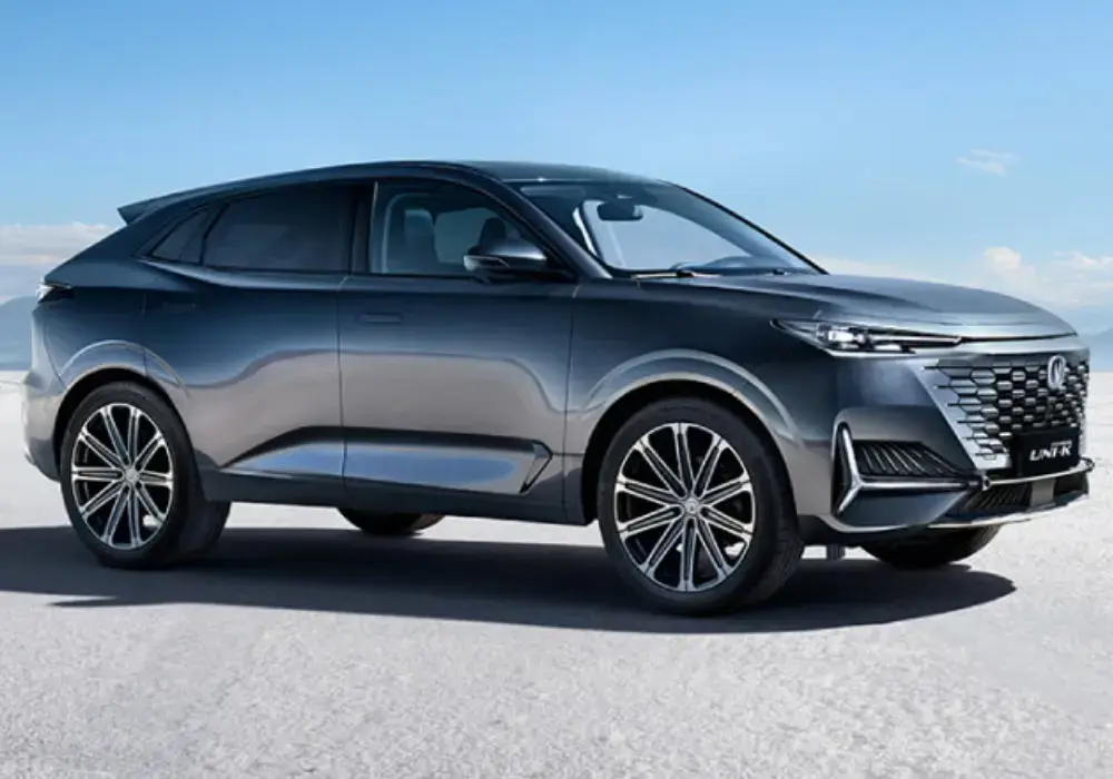 Changan UNI-K con modo de conducción 4WD.