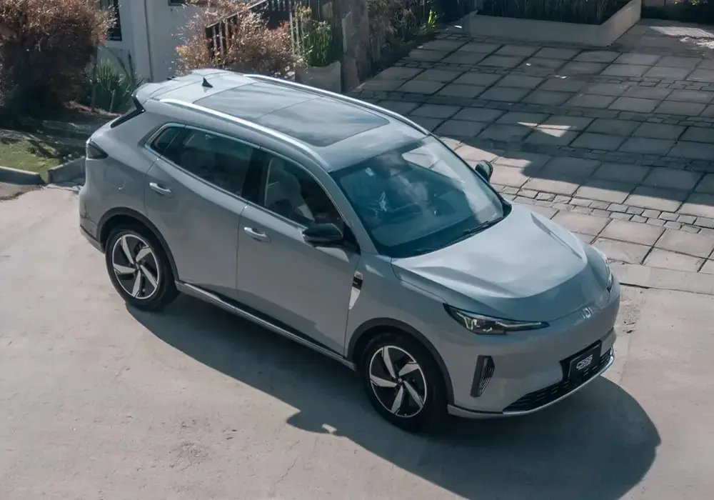 CS55 Plus iDD: nueva SUV híbrida eléctrica enchufable